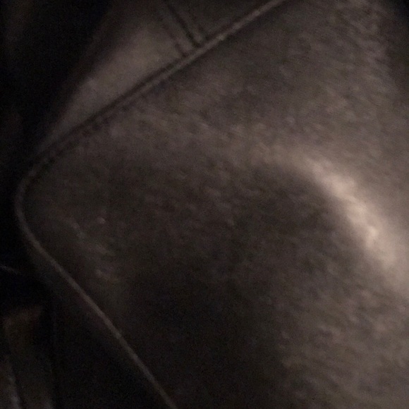 Micheal kors tote - Picture 7 of 7